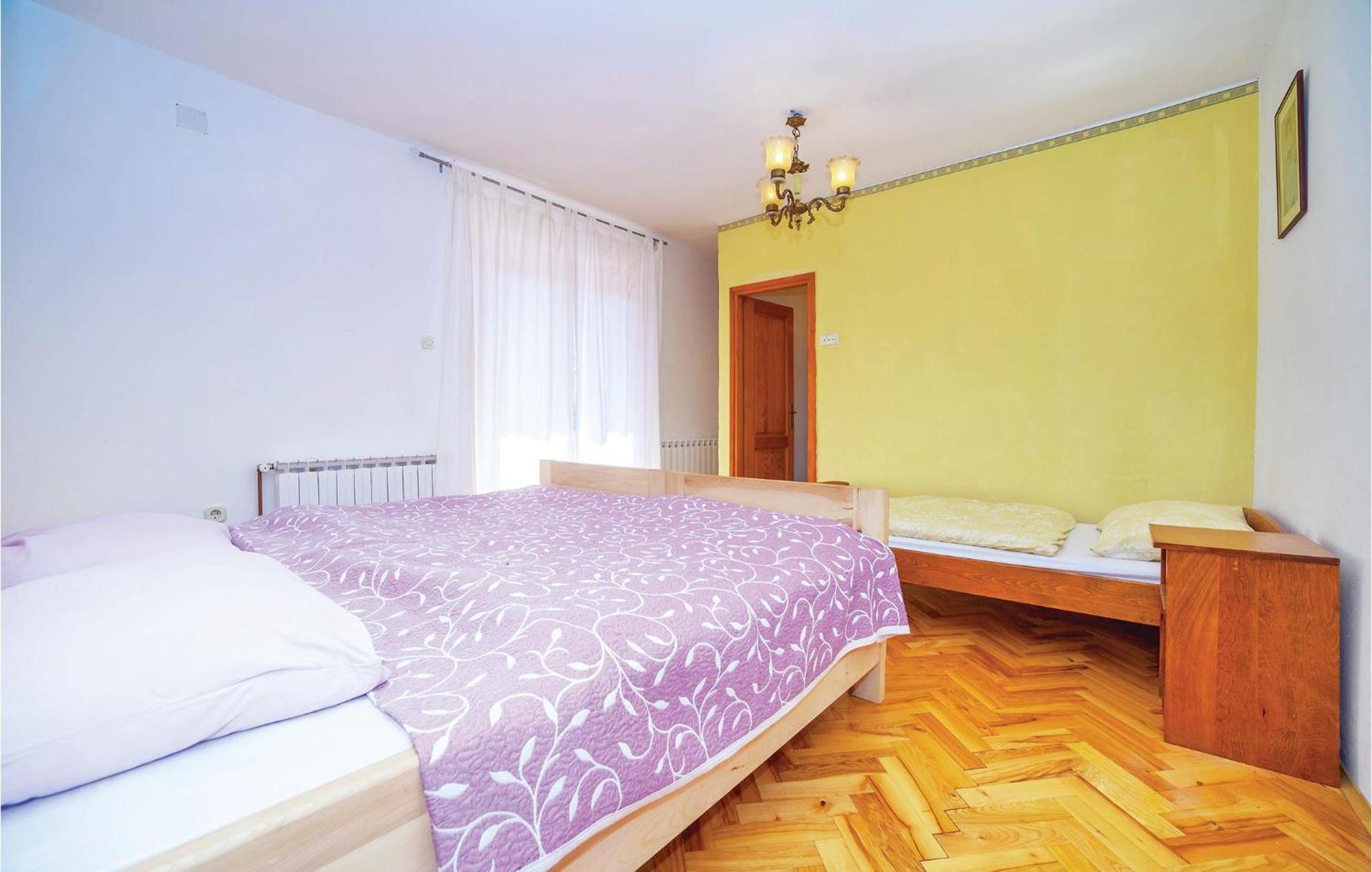 7 Bedroom Pet Friendly Home In Crni Kal Crni Kal  المظهر الخارجي الصورة