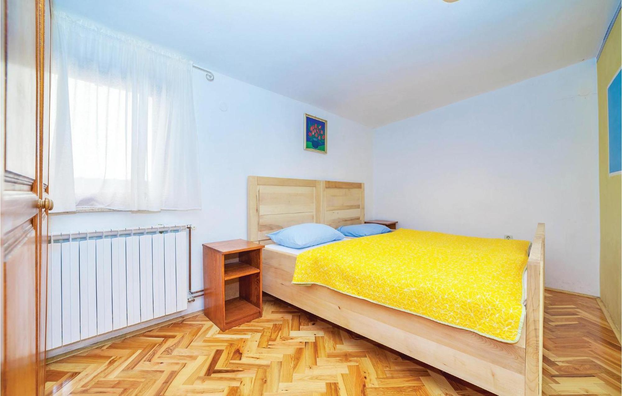 7 Bedroom Pet Friendly Home In Crni Kal Crni Kal  المظهر الخارجي الصورة