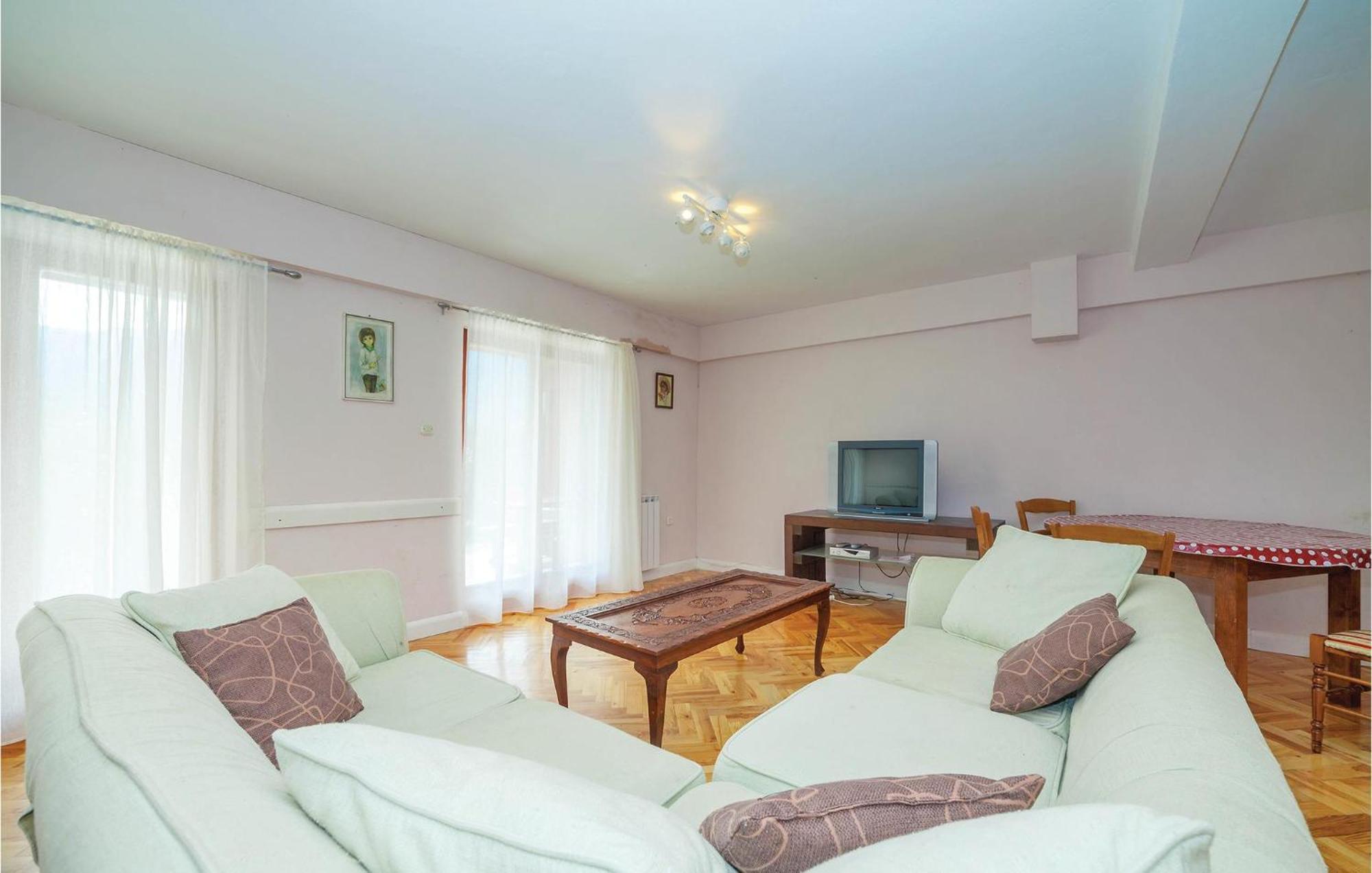 7 Bedroom Pet Friendly Home In Crni Kal Crni Kal  المظهر الخارجي الصورة