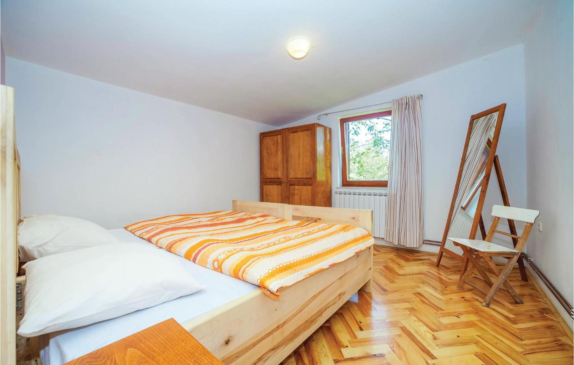 7 Bedroom Pet Friendly Home In Crni Kal Crni Kal  المظهر الخارجي الصورة