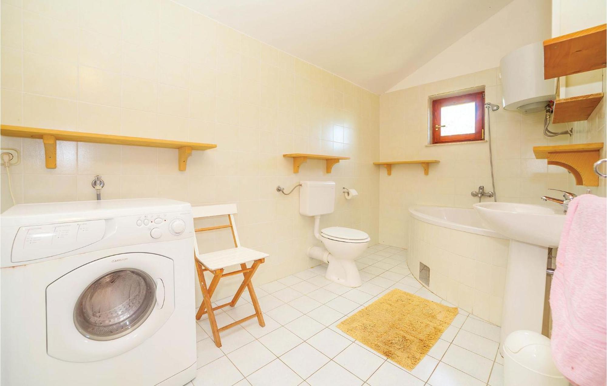 7 Bedroom Pet Friendly Home In Crni Kal Crni Kal  المظهر الخارجي الصورة