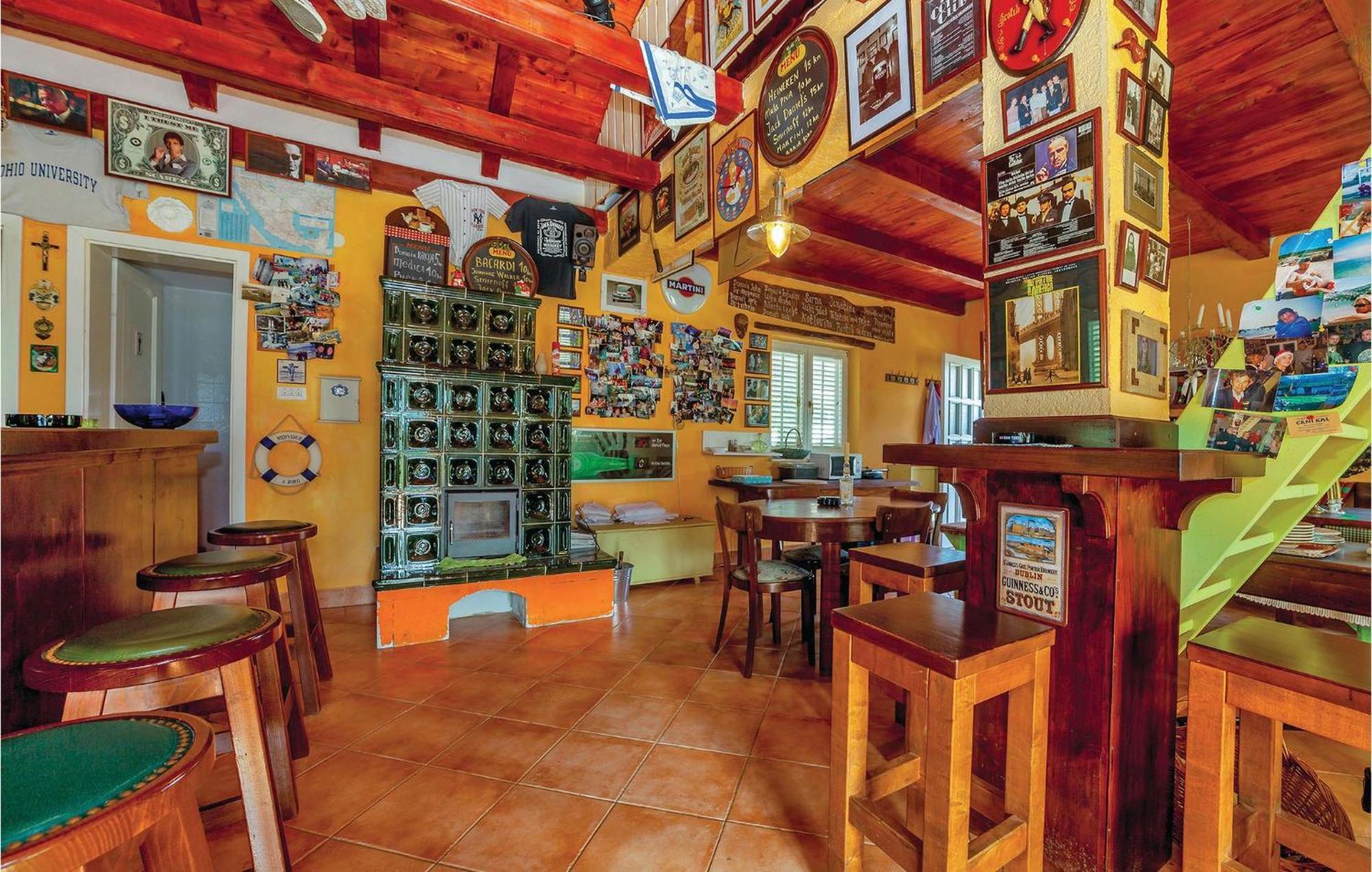 7 Bedroom Pet Friendly Home In Crni Kal Crni Kal  المظهر الخارجي الصورة