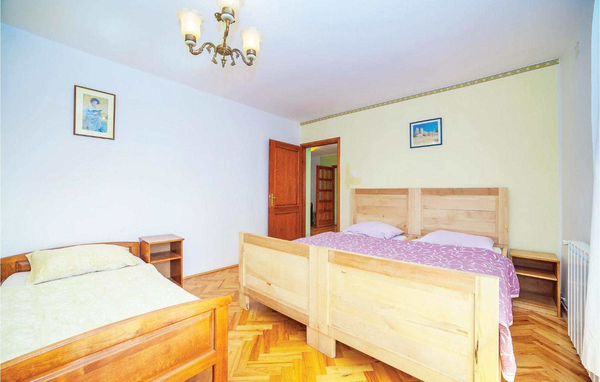 7 Bedroom Pet Friendly Home In Crni Kal Crni Kal  المظهر الخارجي الصورة