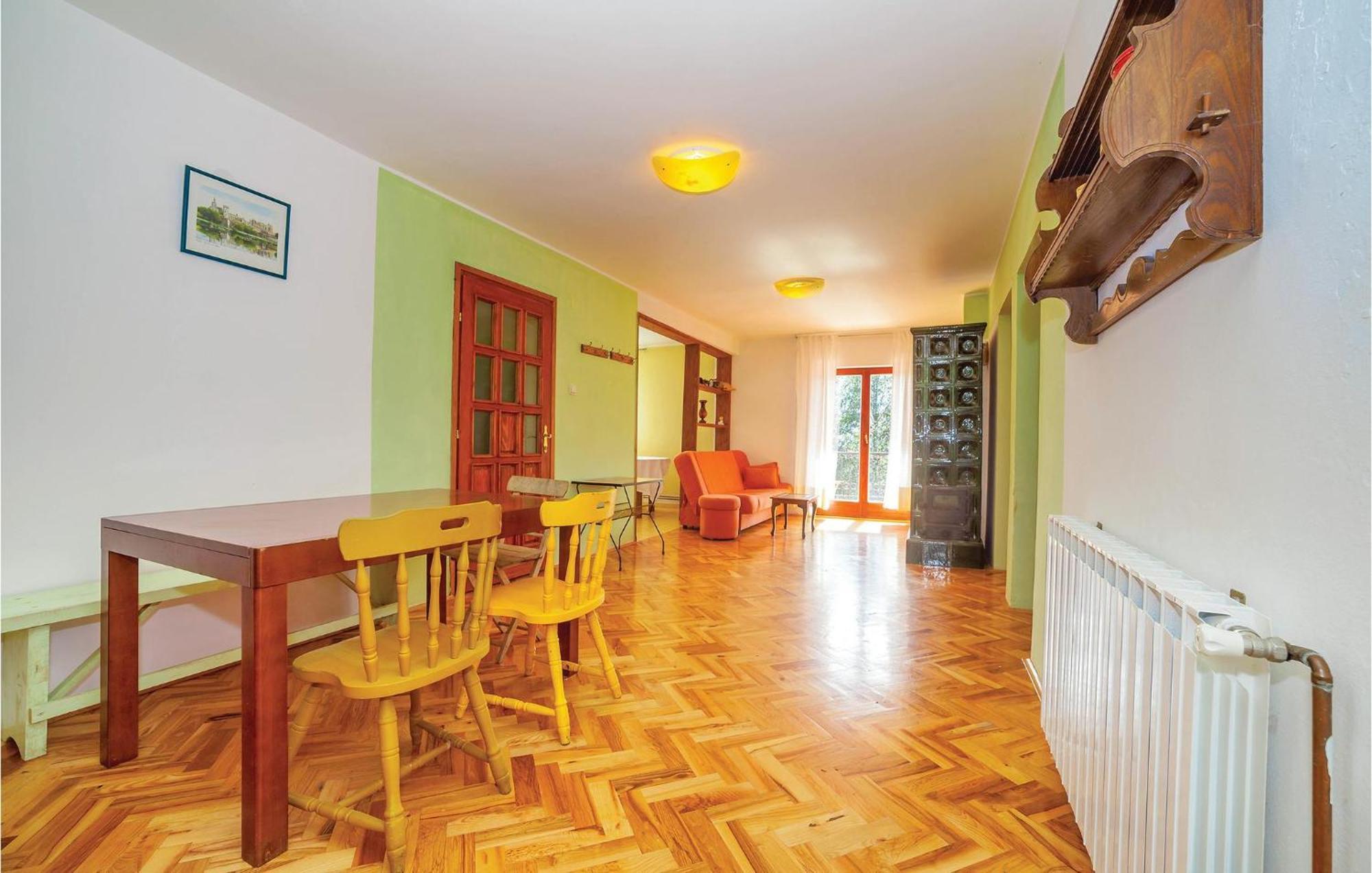 7 Bedroom Pet Friendly Home In Crni Kal Crni Kal  المظهر الخارجي الصورة